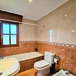 Playa De La Franca, Jardin Y Wifi - Casa Freya 木屋
